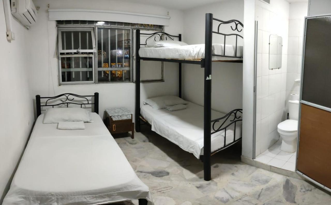 Hostal El Mohan Neiva  Ngoại thất bức ảnh